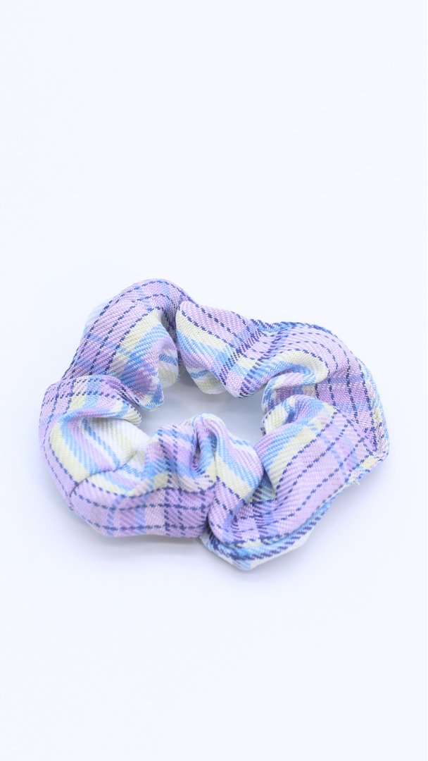 H ART Plaid Scrunchie Cloudy Sky