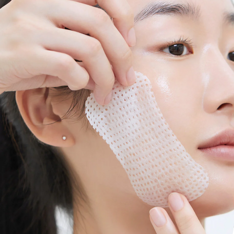 MEDIHEAL Retinol Collagen Lifting Pad