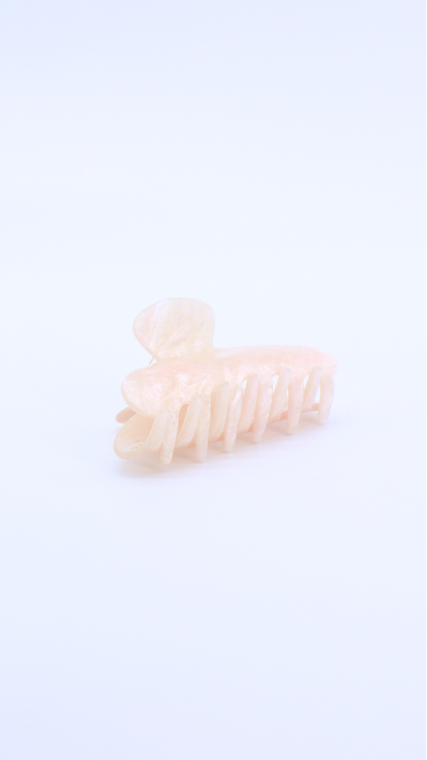 H ART Marble Hair Claw Clip Pink