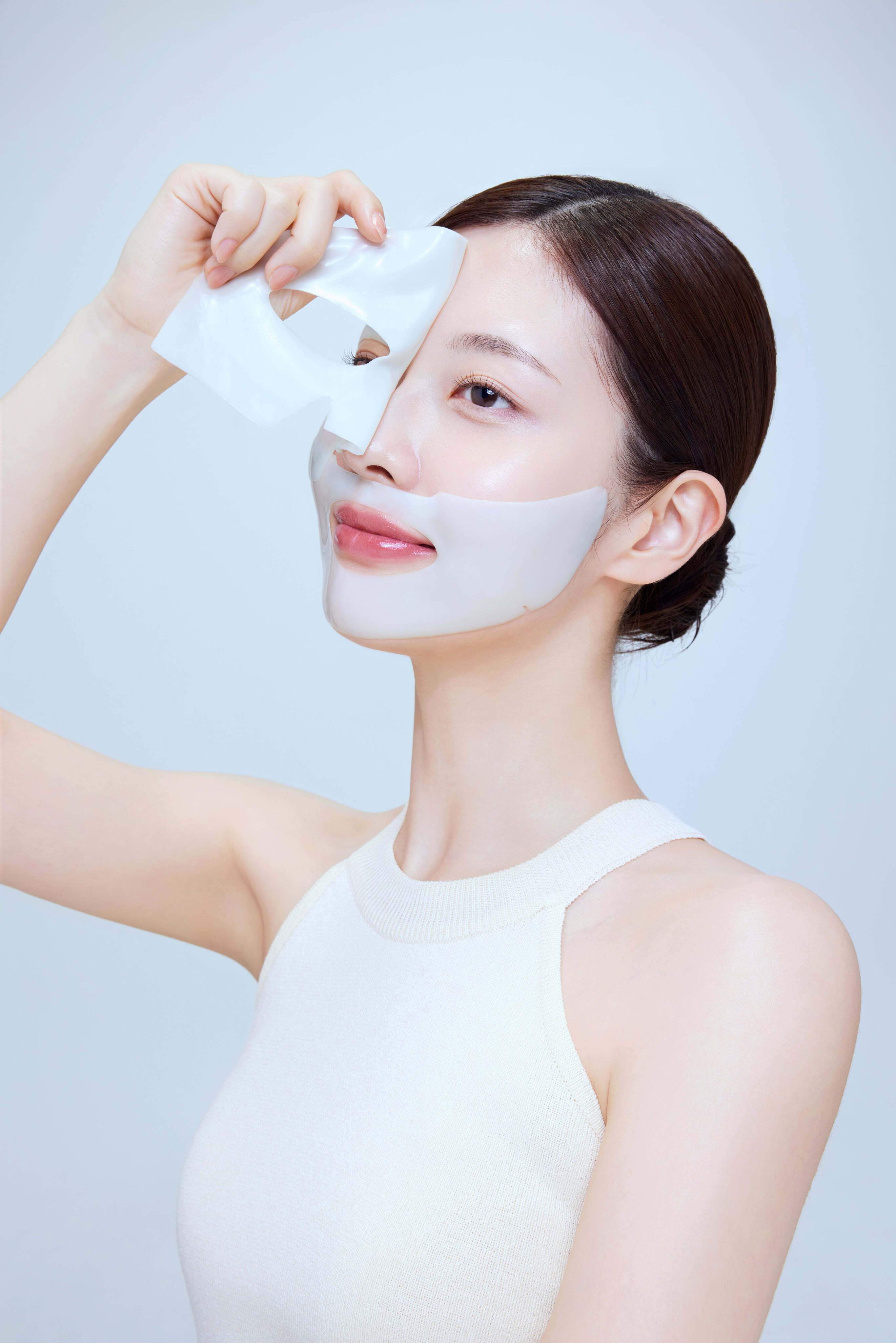 Luvum Glacial Marine Algae-PDRN Gel Mask 1EA