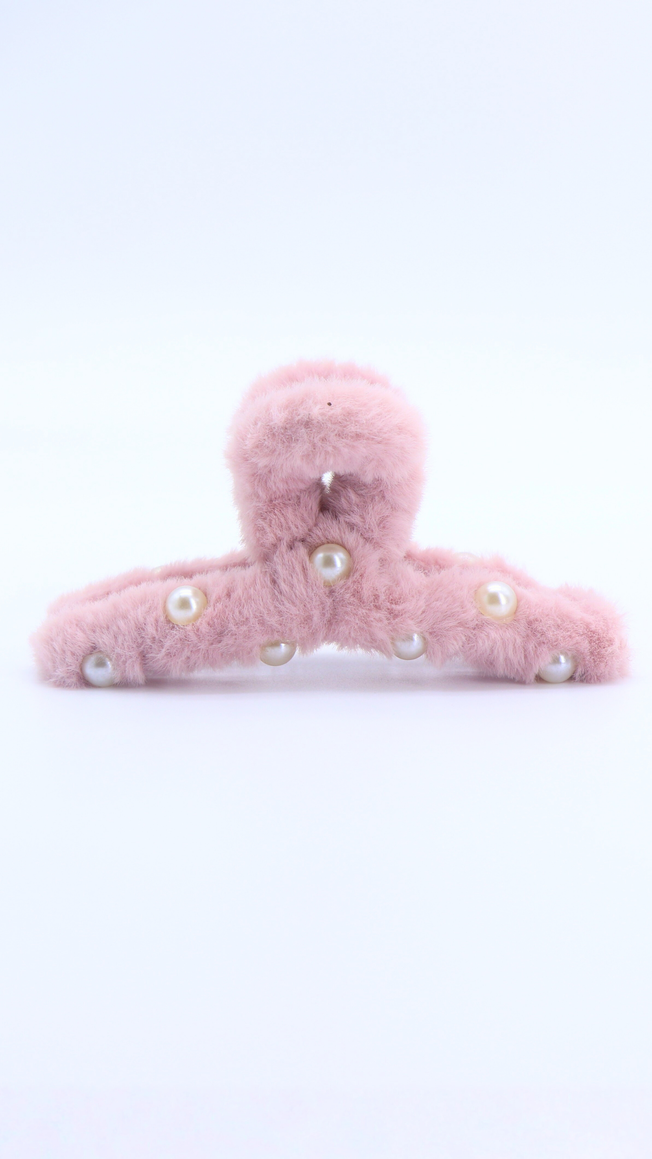 H ART Pearl Fur Hair Claw Clip Pink