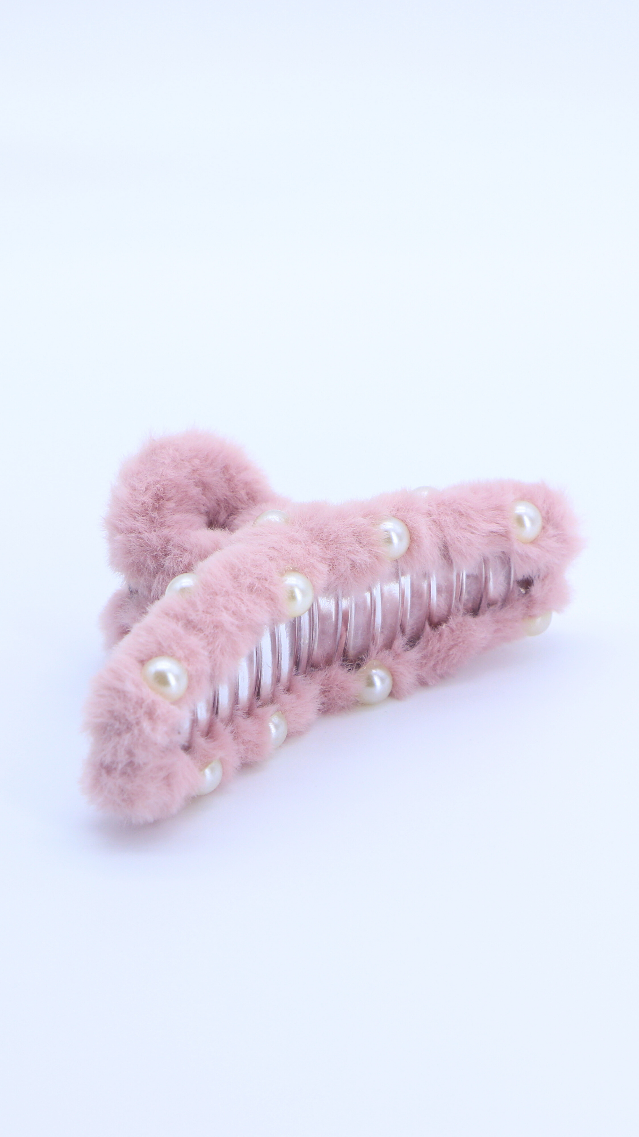 H ART Pearl Fur Hair Claw Clip Pink